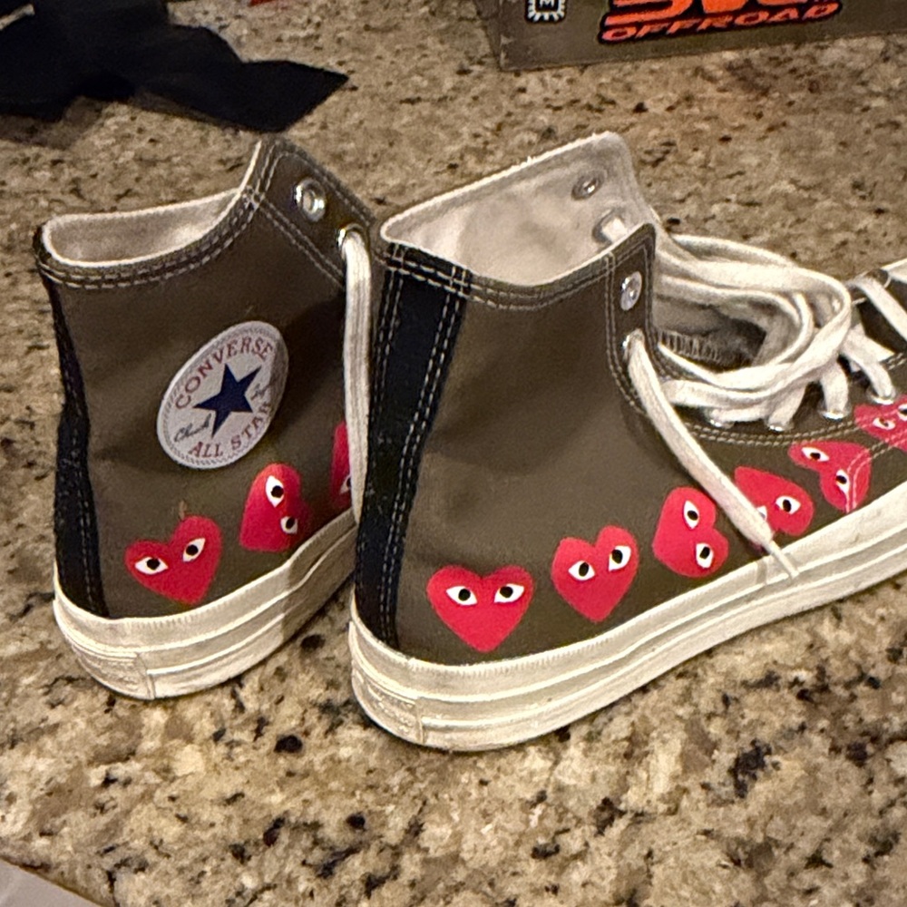 Converse Chuck Taylor All Star 70 Hi Comme des Garcons PLAY Multi-Heart Green 9